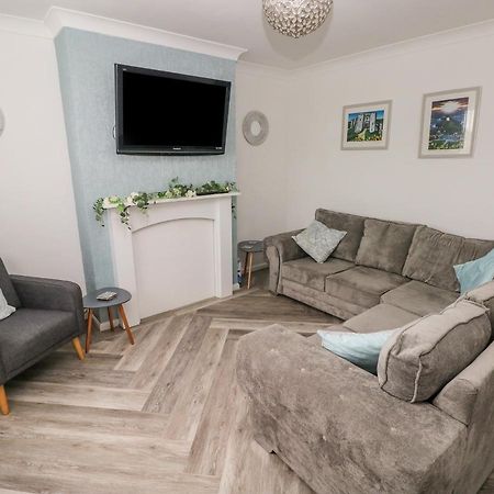Villa Cwtch Ar Y Mor Burry Port Exterior foto